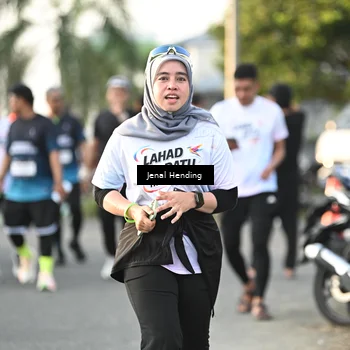 Runner Photo 7701979