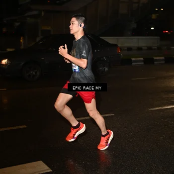 Runner Photo 7701987