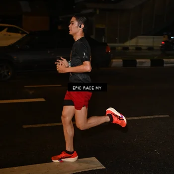Runner Photo 7701989
