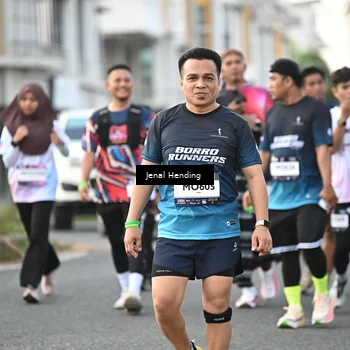 Runner Photo 7701994