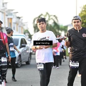 Runner Photo 7702012