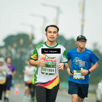 Runner Photo 7702055