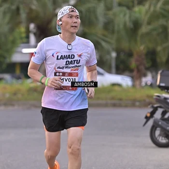 Runner Photo 7702069