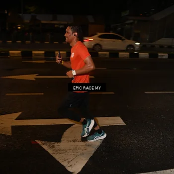Runner Photo 7702074