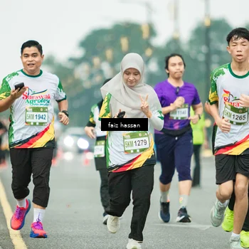 Runner Photo 7702086