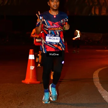 Runner Photo 7702092