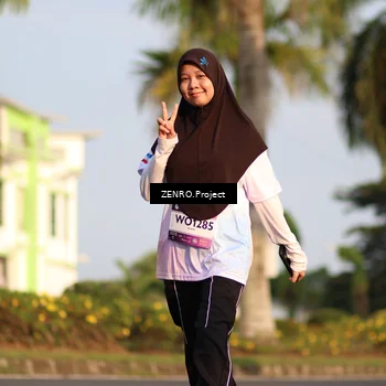 Runner Photo 7702107