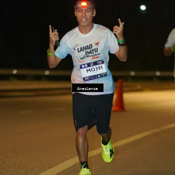 Runner Photo 7702129