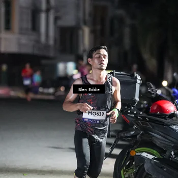 Runner Photo 7702132