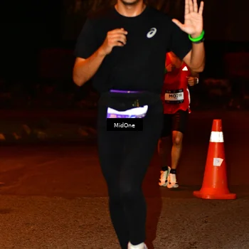 Runner Photo 7702137