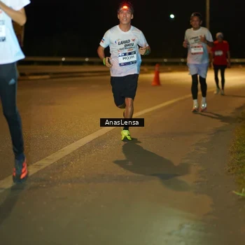 Runner Photo 7702148