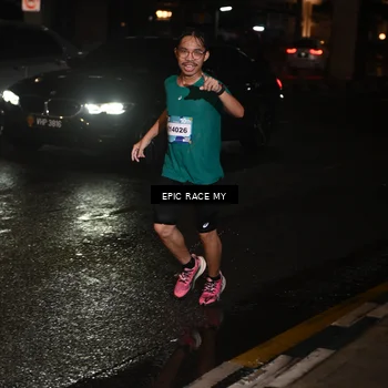 Runner Photo 7702156