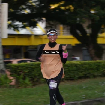 Runner Photo 7702166