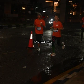 Runner Photo 7702171