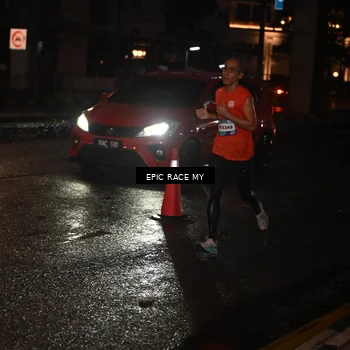 Runner Photo 7702185