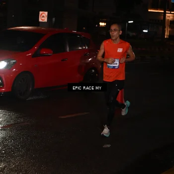 Runner Photo 7702189