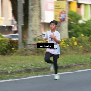 Runner Photo 7702201