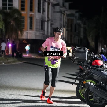 Runner Photo 7702217