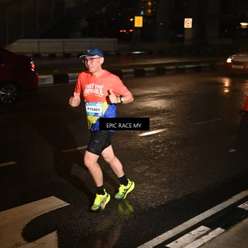 Runner Photo 7702230