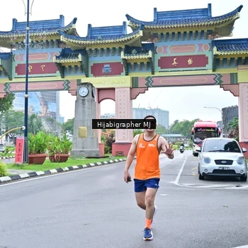 Runner Photo 7702234