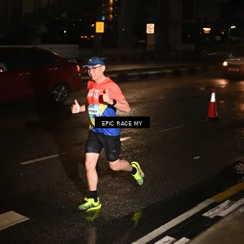 Runner Photo 7702252