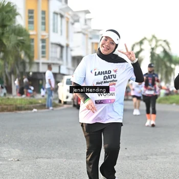 Runner Photo 7702261