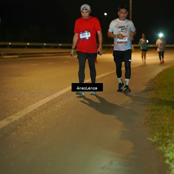 Runner Photo 7702281