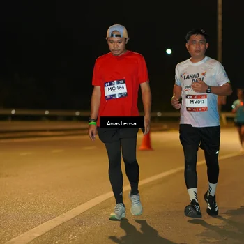 Runner Photo 7702296