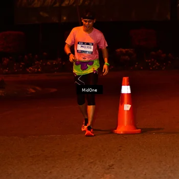 Runner Photo 7702303