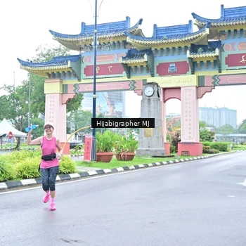 Runner Photo 7702331
