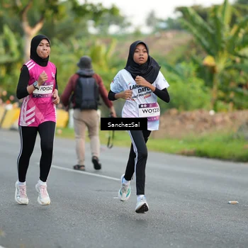 Runner Photo 7702333