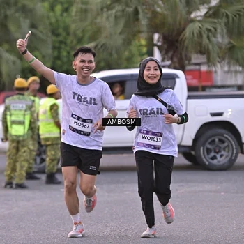 Runner Photo 7702342