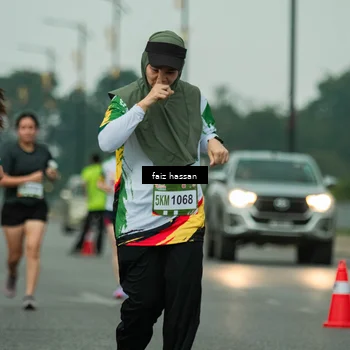 Runner Photo 7702346