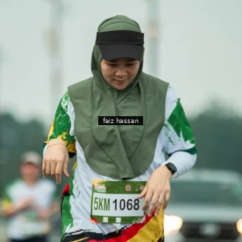 Runner Photo 7702353