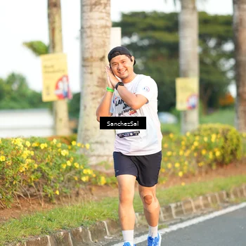 Runner Photo 7702355