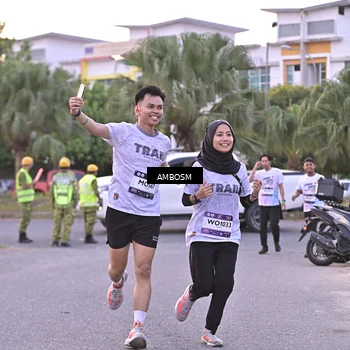 Runner Photo 7702392