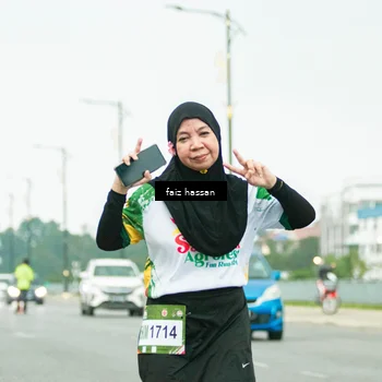 Runner Photo 7702396