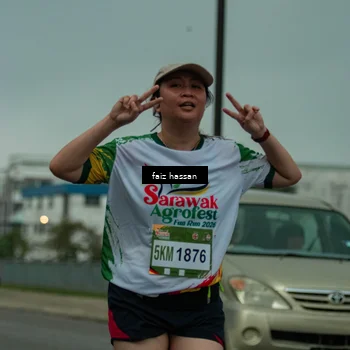 Runner Photo 7702400