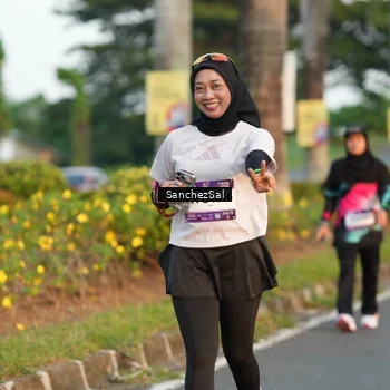 Runner Photo 7702410