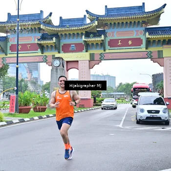Runner Photo 7702445