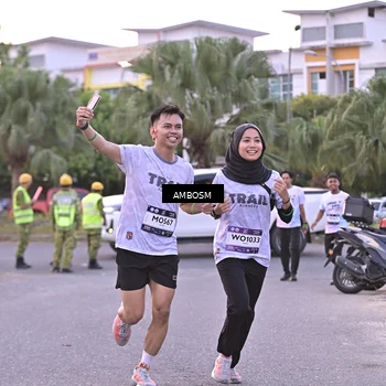 Runner Photo 7702446