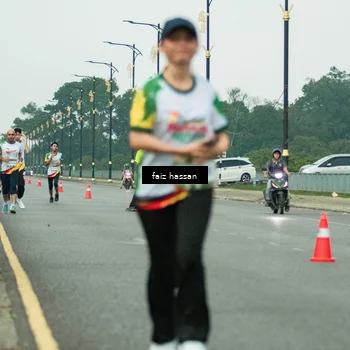 Runner Photo 7702459