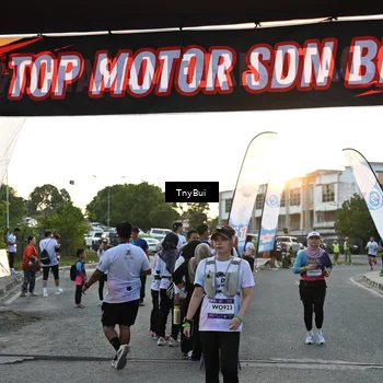 Runner Photo 7702465