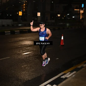 Runner Photo 7702466