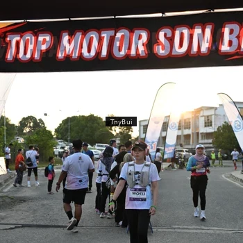 Runner Photo 7702487