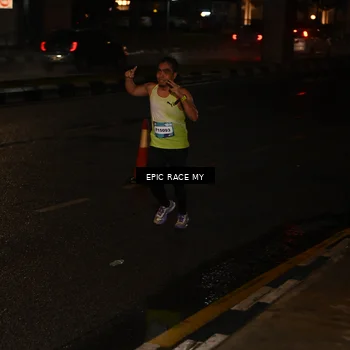 Runner Photo 7702498