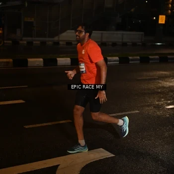 Runner Photo 7702500