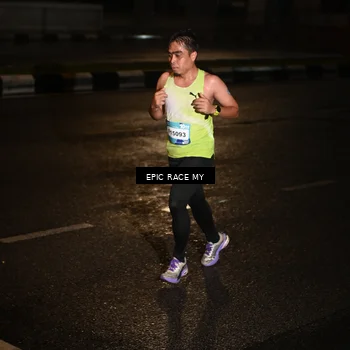 Runner Photo 7702508
