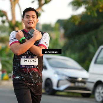 Runner Photo 7702509