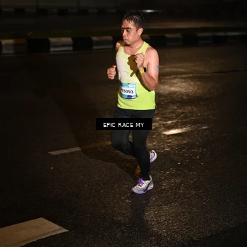 Runner Photo 7702510